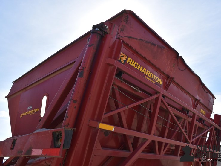 richardton-8210-image-19