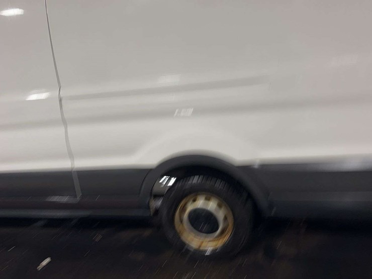 2018-ford-transit-image-24