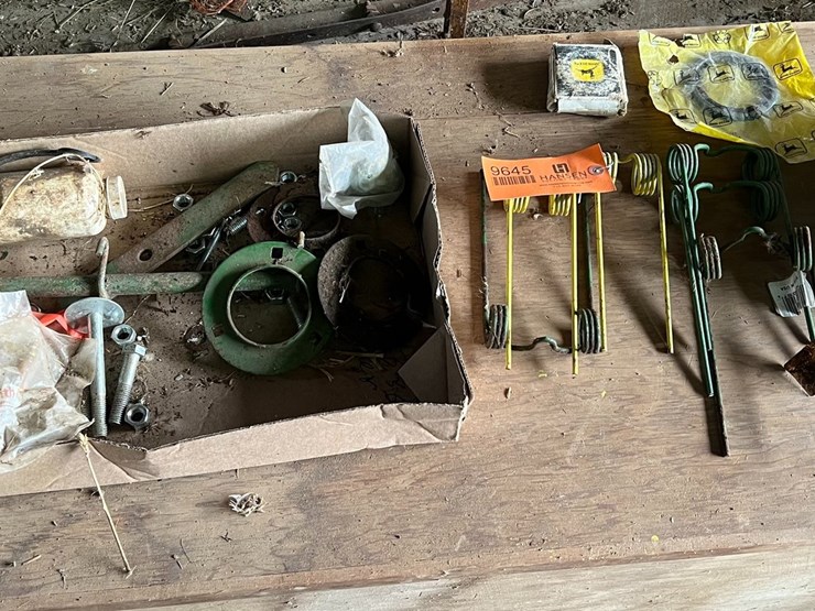#9645-•-misc.-john-deere-parts-image-1