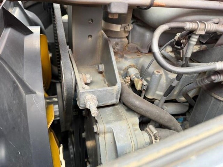 2007-kioti-dk65s-image-49