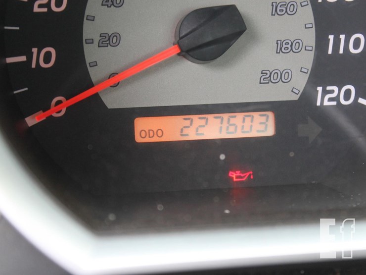 2005-toyota-tacoma-image-14