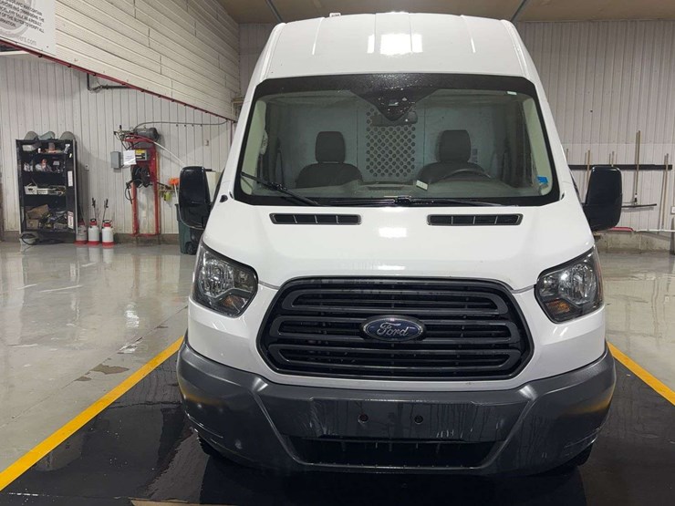 2018-ford-transit-image-8