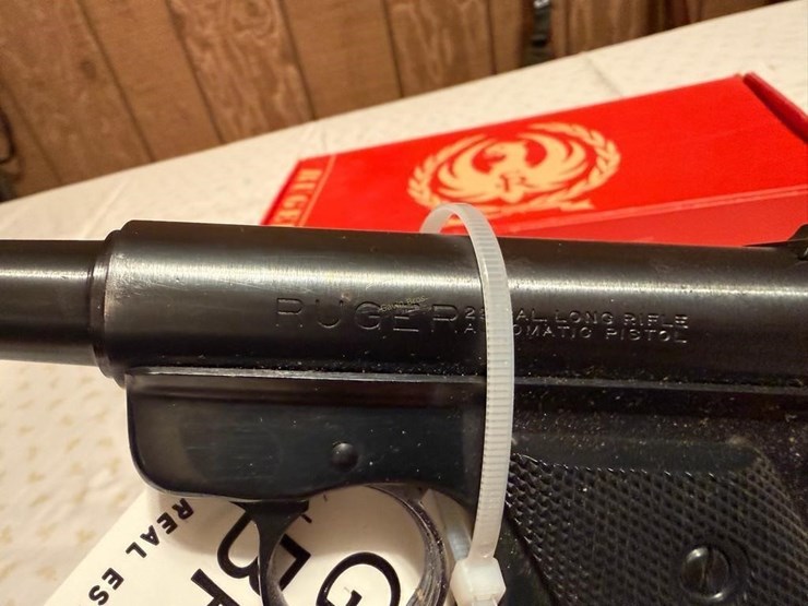 ruger-standard-automatic-22-lr-pistol-image-8