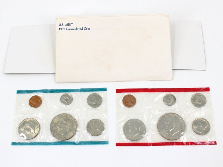 #32919-•-currency-|-misc-us-mint-coin-sets-from-the-70's-and-80's-image-8