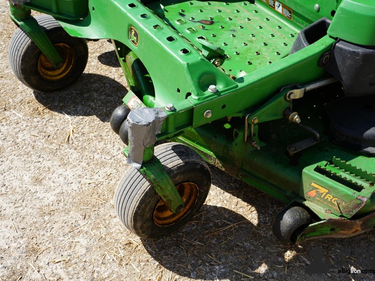 john-deere-z950k-zero-turn-mower-image-12