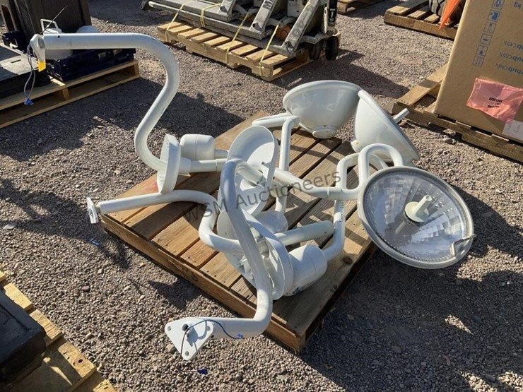 pallet-of-ritter-medical-lights-image-2
