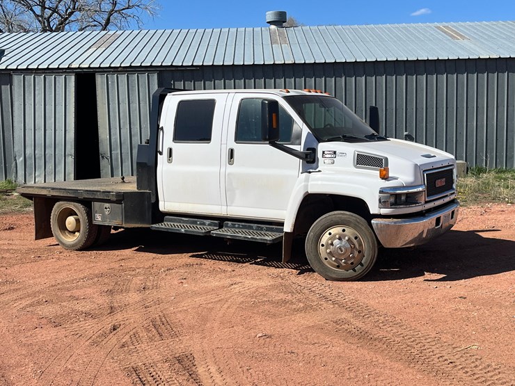 gmc-4500-truck-image-9