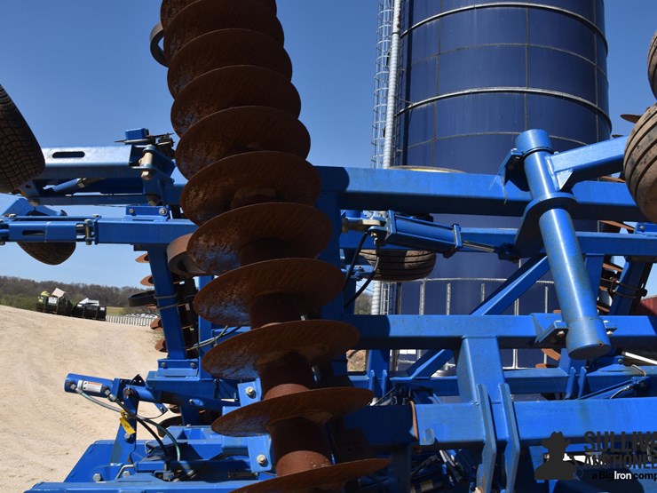 2013-landoll-7431-26-image-15