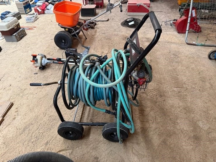 garden-hose-reel-image-1