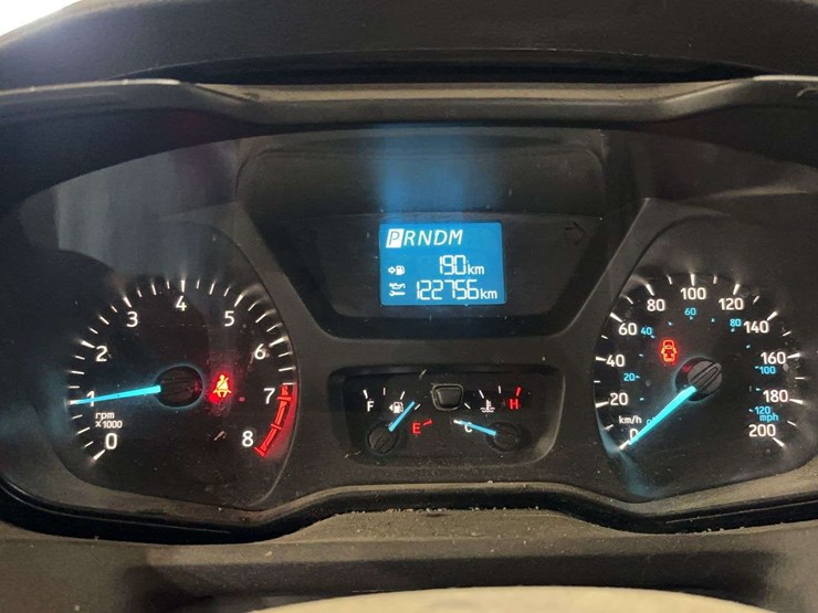 2019-ford-transit-image-13