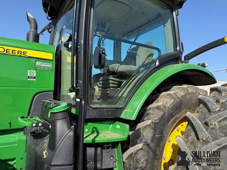 2018-john-deere-8295r-image-16