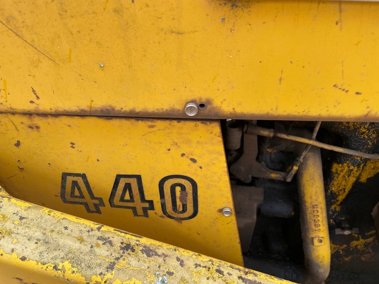 john-deere-440-image-10