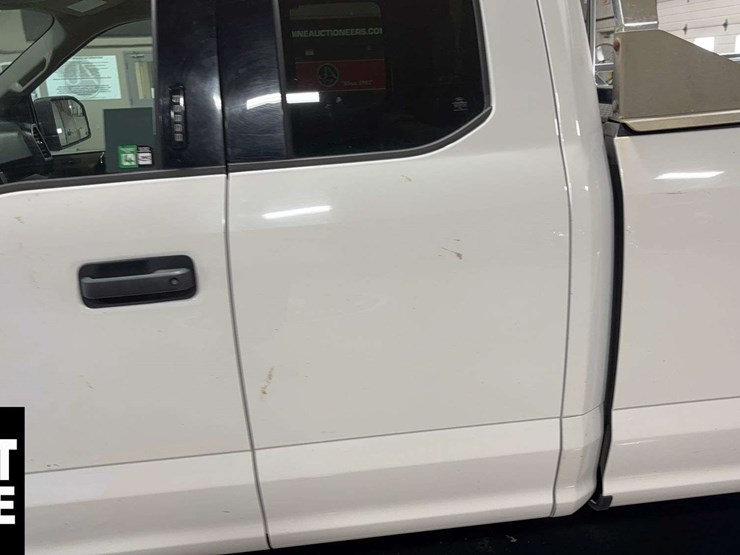 2020-ford-8-ft-image-26