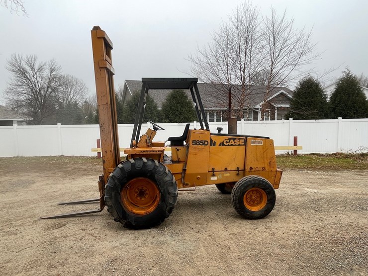 #406-•-case-585d-construction-king-forklift-(appleton,-wi)-image-2