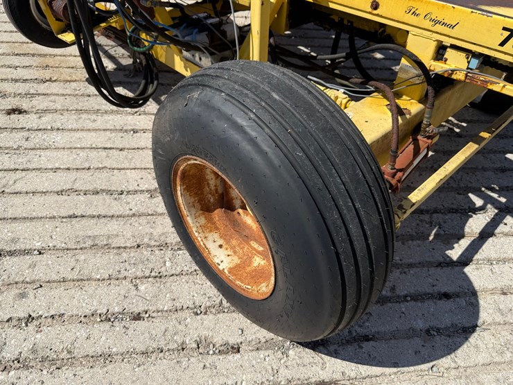 #6156-•-stretch-o-matic-7500-bale-wrapper-(sturgeon-bay,-wi)-image-15