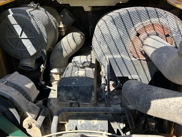 john-deere-270-image-14