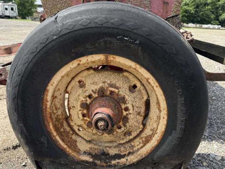 massey-ferguson-43-image-8