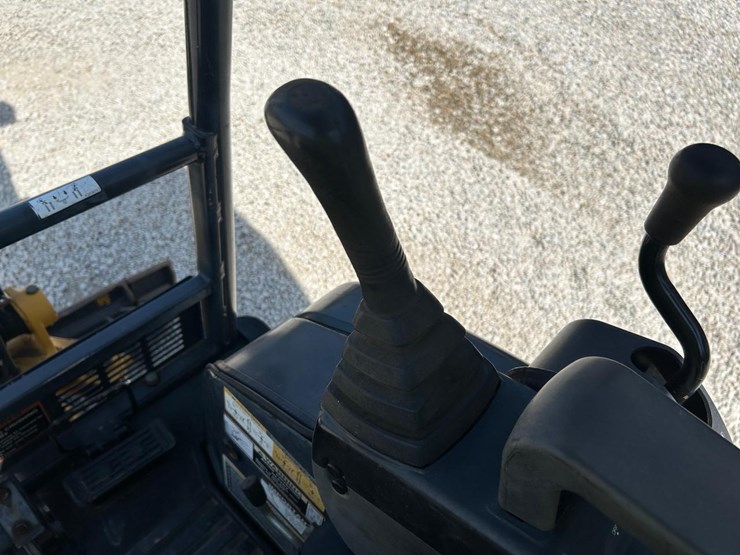 deere-17d-image-22