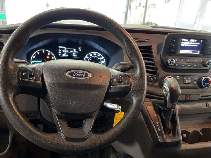 2020-ford-transit-image-15
