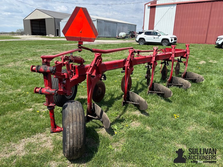 case-ih-720-image-5