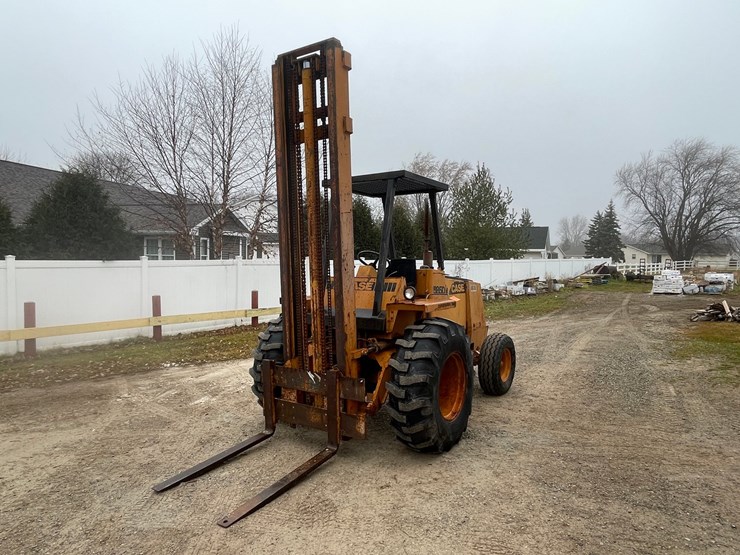 #406-•-case-585d-construction-king-forklift-(appleton,-wi)-image-1