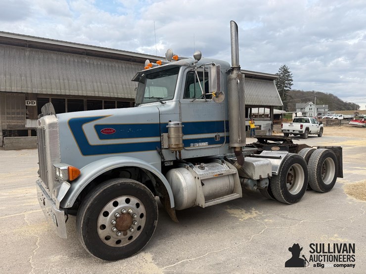 1998-peterbilt-378-image-1