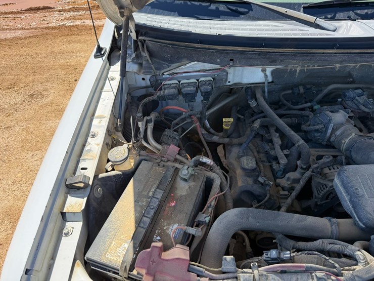 2010-ford-f150-image-25