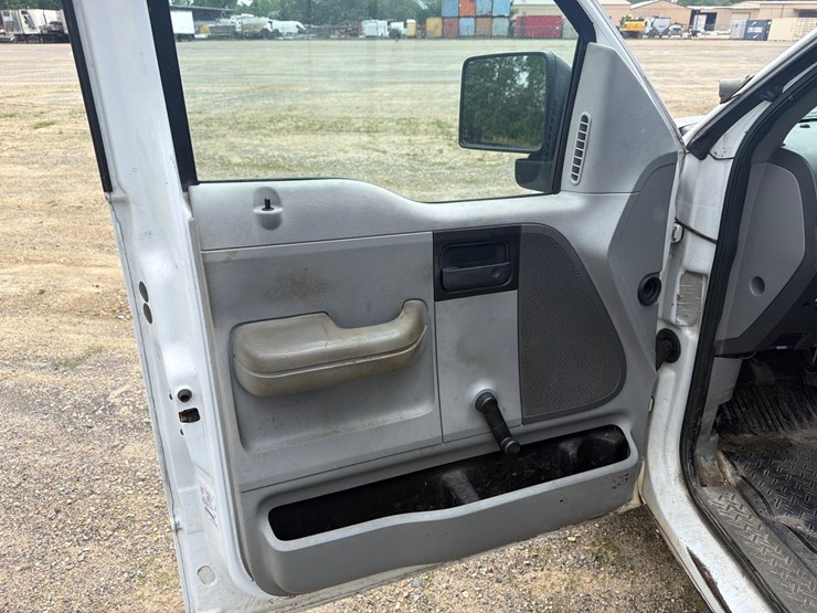 2005-ford-f150-image-10