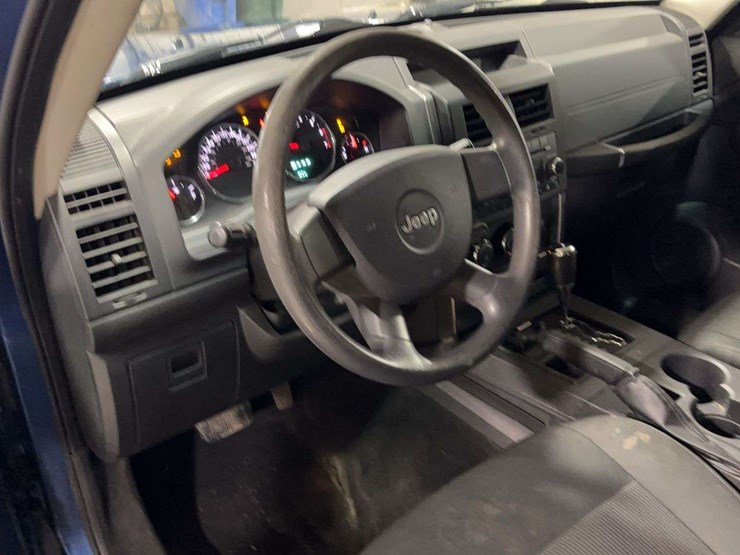 2009-jeep-liberty-image-20