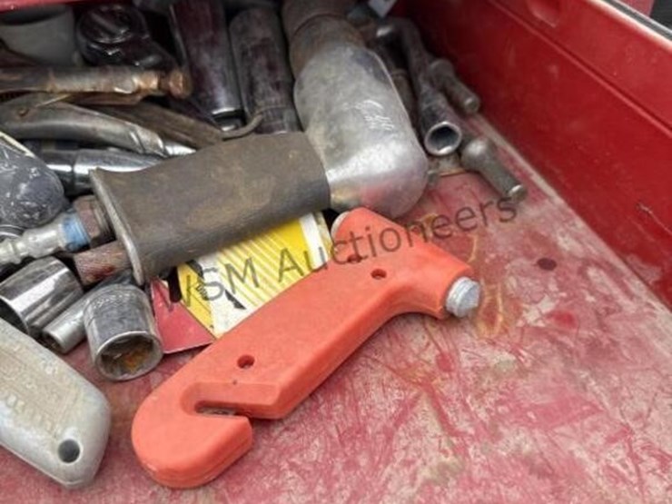 pallet-of-asst-tools-&-toolbox-image-18