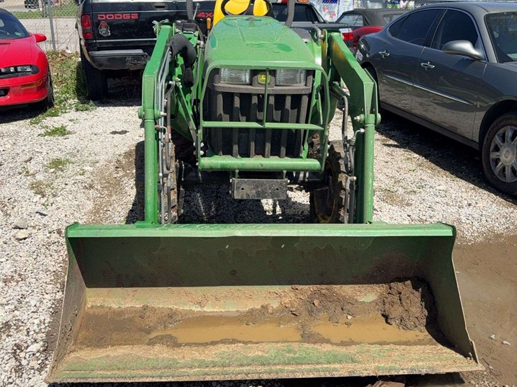 2013-john-deere-72-image-3