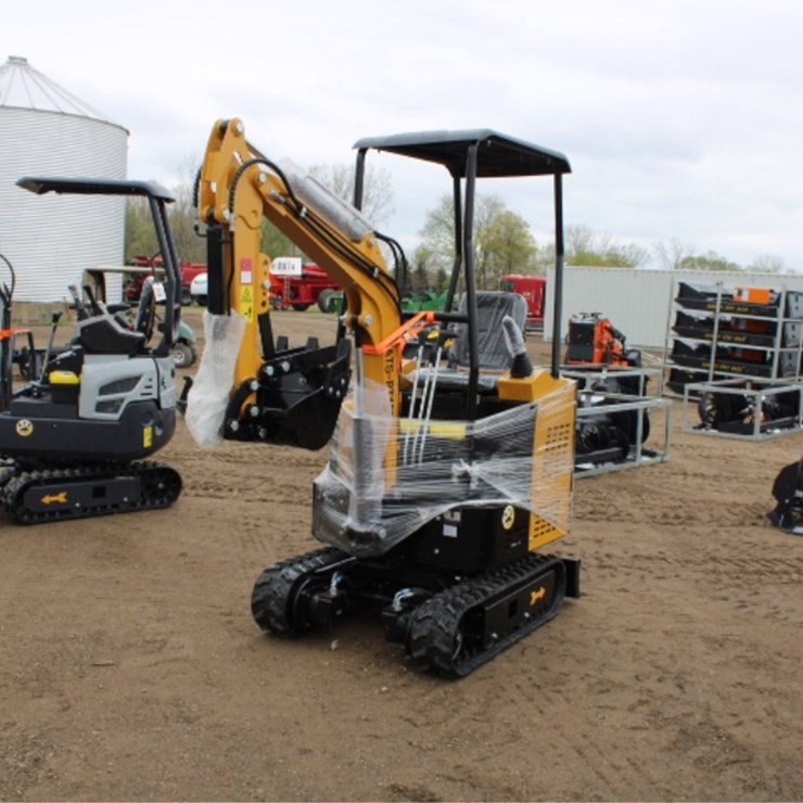 #8074 • RT15R Mini Excavator