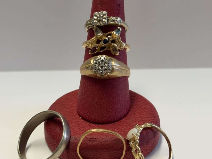 17.5-grams-of-14-kt-gold-image-1
