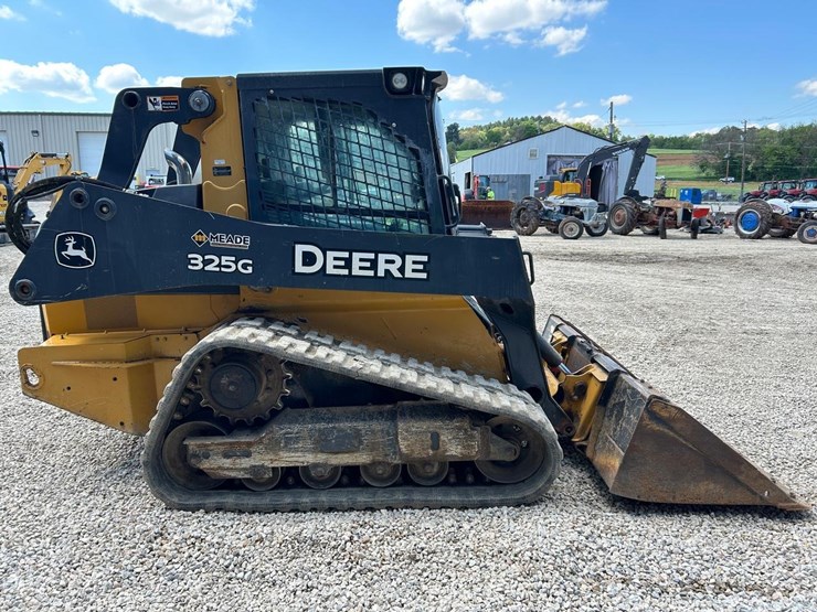 2019-deere-325g-image-5