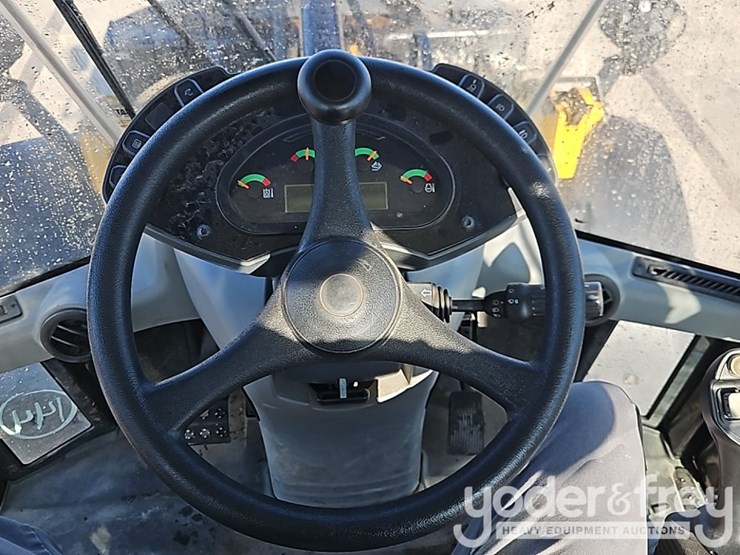 caterpillar-920-image-32