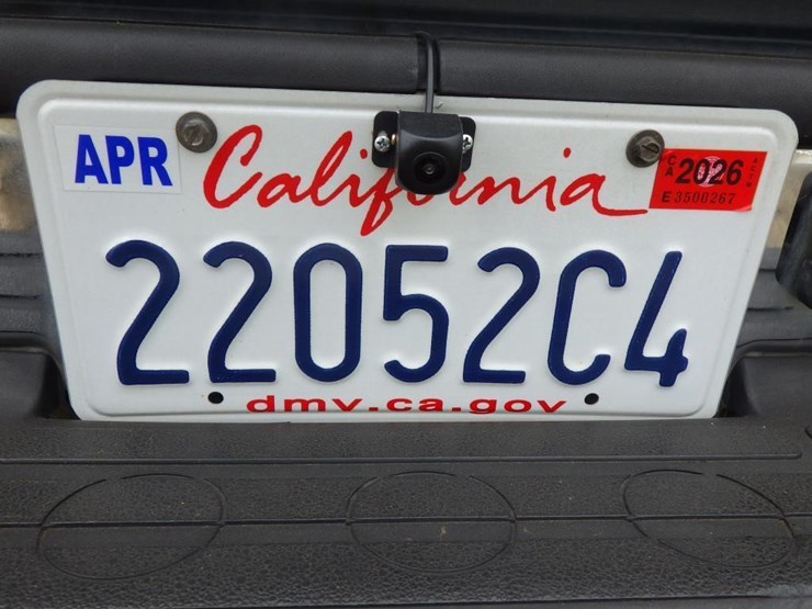 2005-chevrolet-2500hd-image-13
