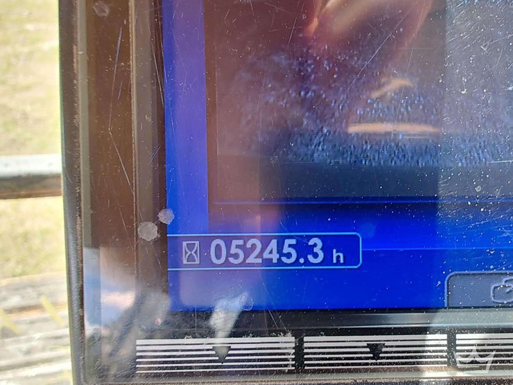2016-komatsu-pc360-lc-11-image-8