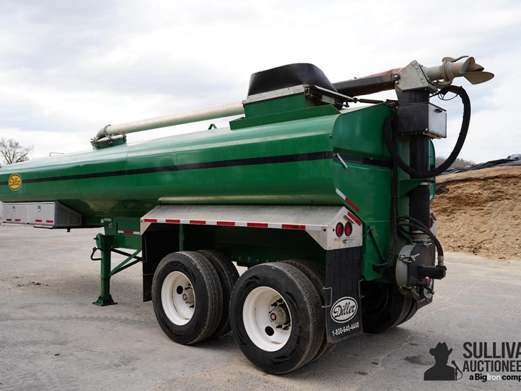 2024-diller-st-6500-27'-t/a-manure-tanker-image-7
