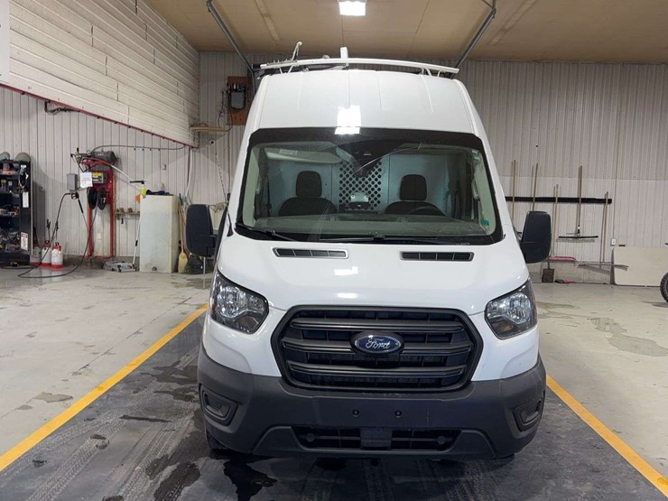 2020-ford-transit-image-8