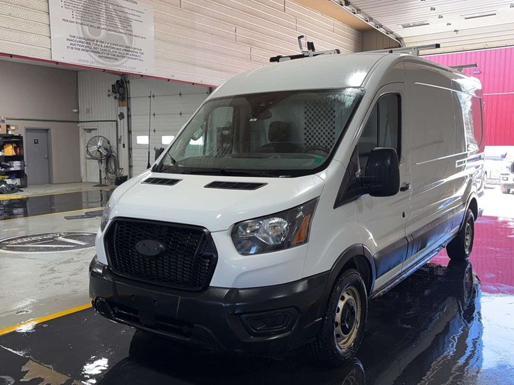 2021-ford-transit-image-1
