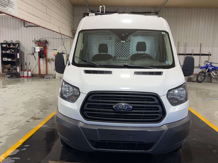 2019-ford-transit-image-5