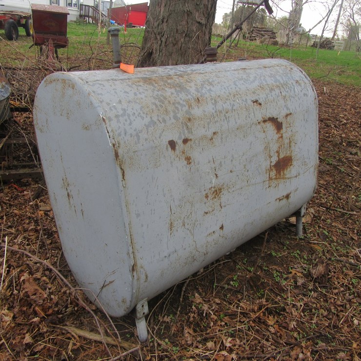 #9585 • Fuel Oil Tank