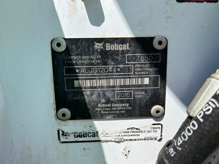2015-bobcat-t650-image-28
