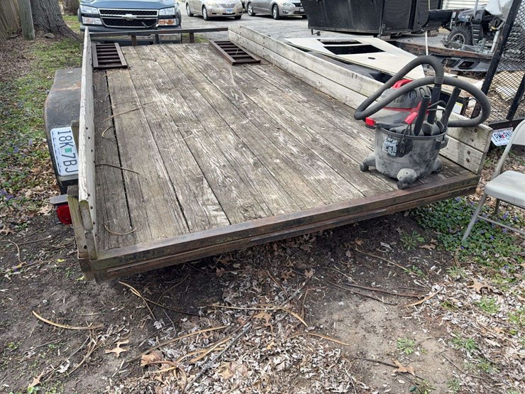 2005-wood-deck-trailer-16ft-l-x-7ft-w-image-8