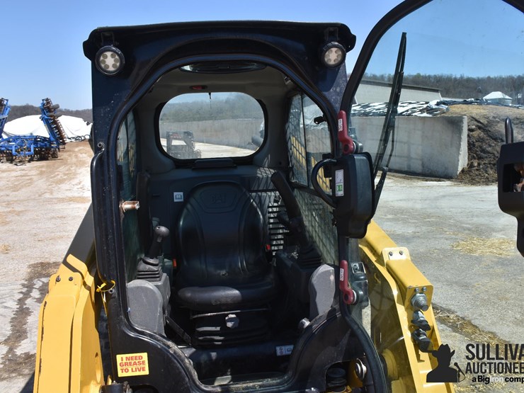 2025-caterpillar-226d3-image-15