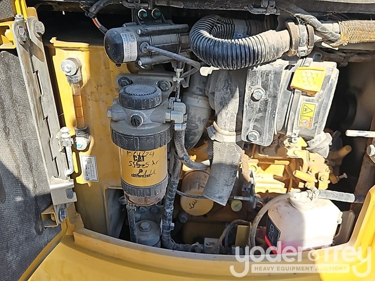 2023-caterpillar-301.7-image-26
