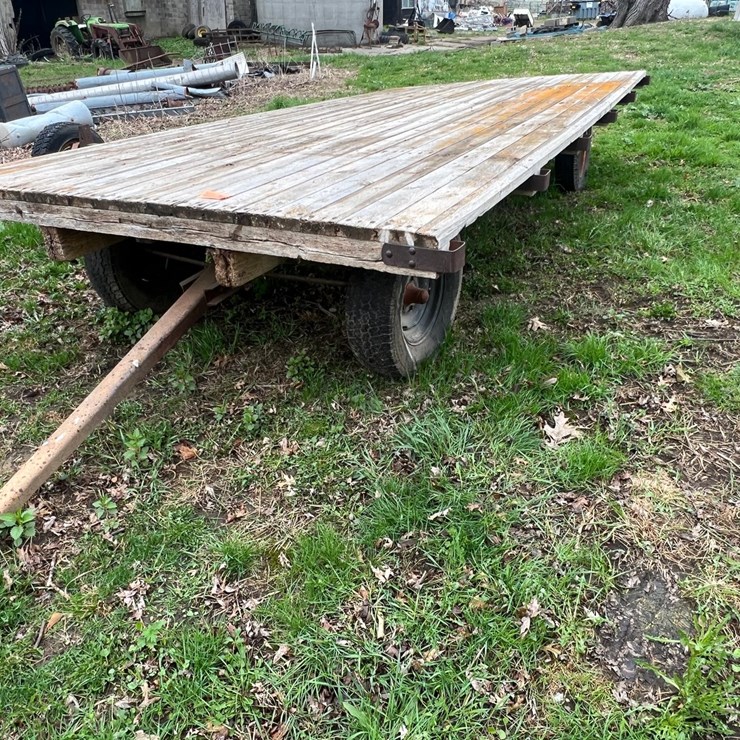 #9576 • 16' Flatbed Wagon