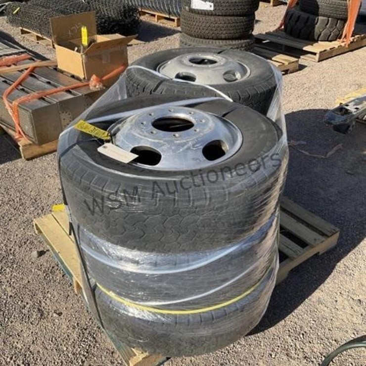 (6) FORD DUALLY WHEELS & TIRES