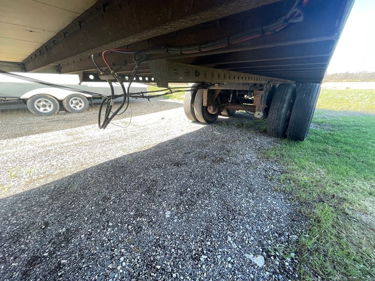 #320-•-2009-stoughton-semi-trailer-(has-wi-title)-(denmark,-wi)-image-13