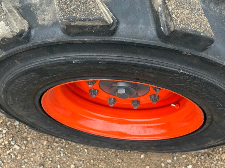 2009-bobcat-s205-image-19